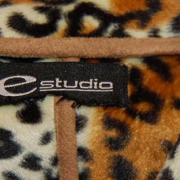 E Studio Women's Leopard Lined Long Sleeve Suede Zipper Jacket No Size Tag (S-M) - Picture 10 of 10